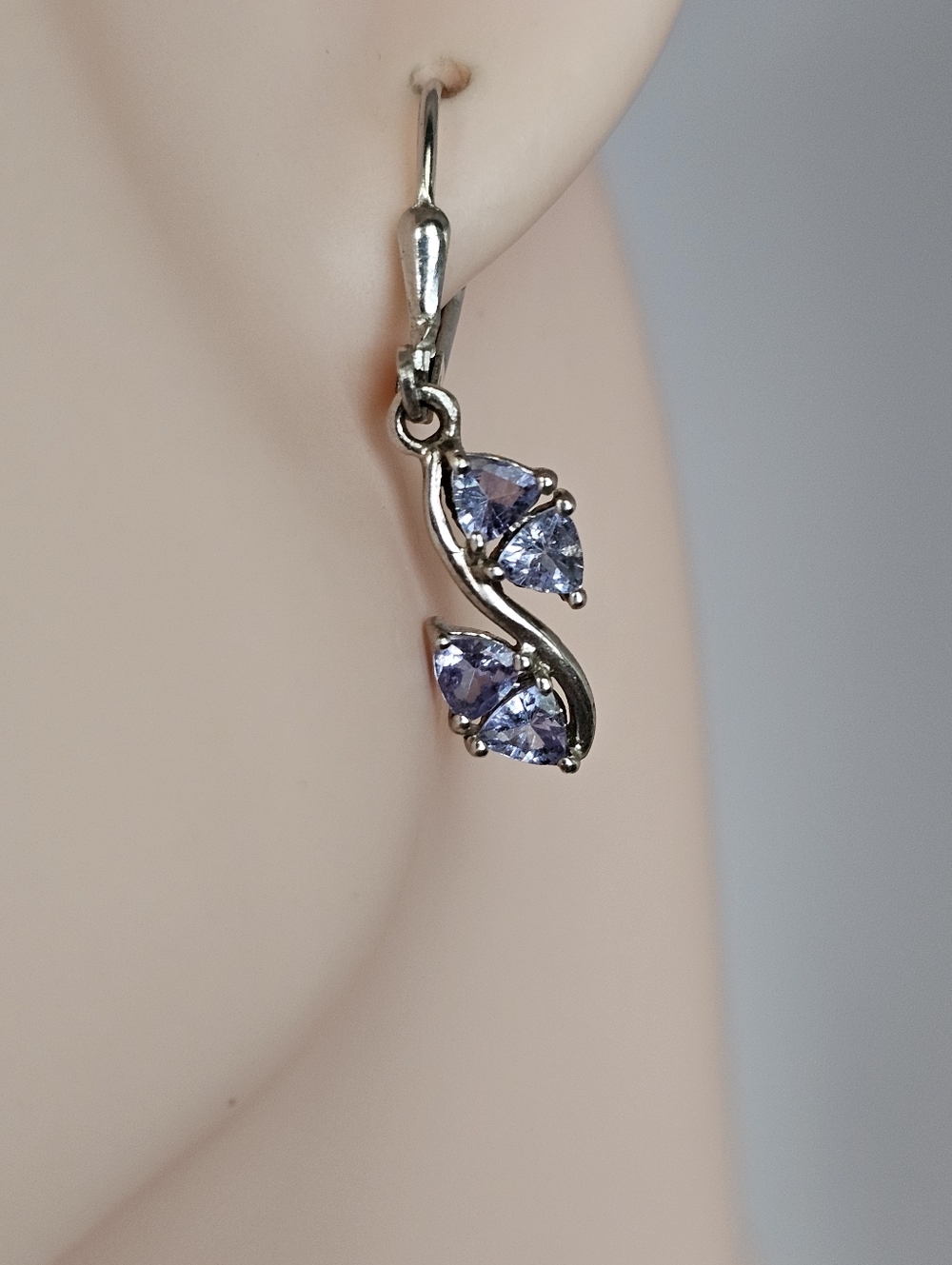 Genuine 1.85 Carat Tanzanite Earrings Sterling Silver Platinum Finish Leverback